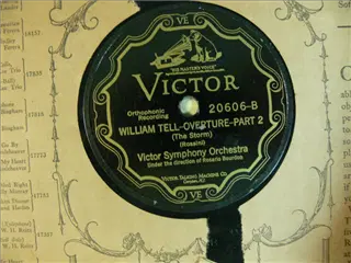 small_victor 20606 b.webp